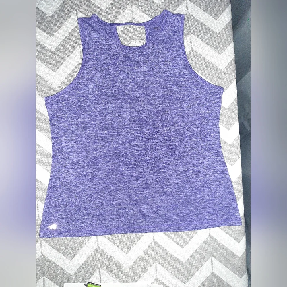 Set of Three Tank Tops in Black, Purple, and Black With Gray Size Large - Picture 5 of 7